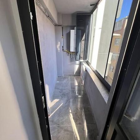Апартаменти Zeytinburnu Merkezi Konumda, Sifir Daire & Esyalar Стамбул Екстер'єр фото